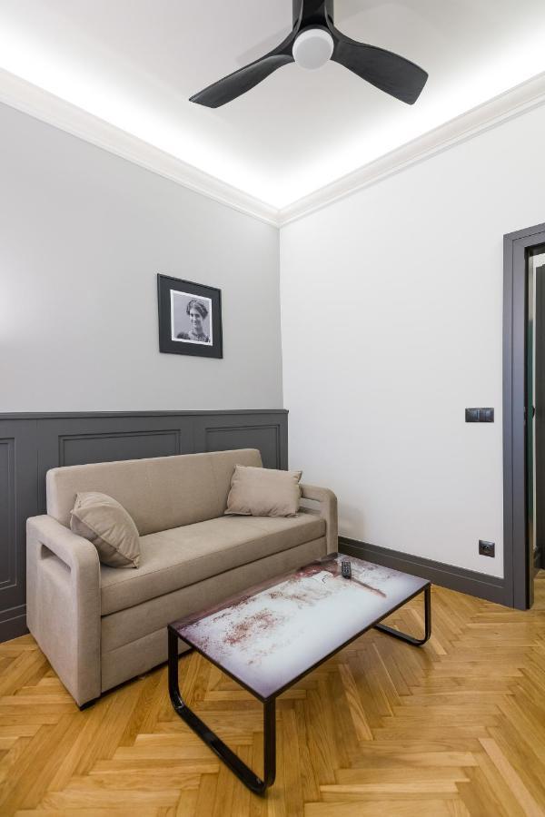 Luxury Apartment At The Main Square Krasków Εξωτερικό φωτογραφία